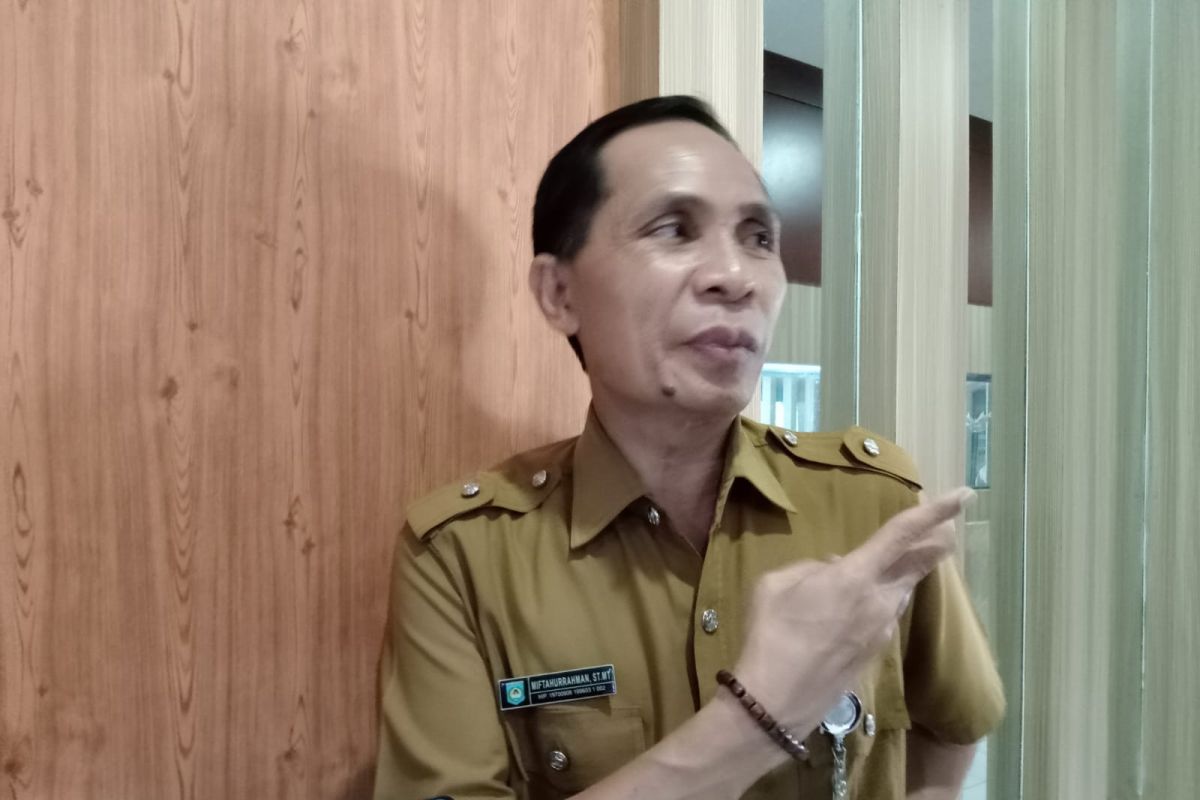Dinas PUPR mulai tata pedestrian lapak PKL Sangkareang Mataram
