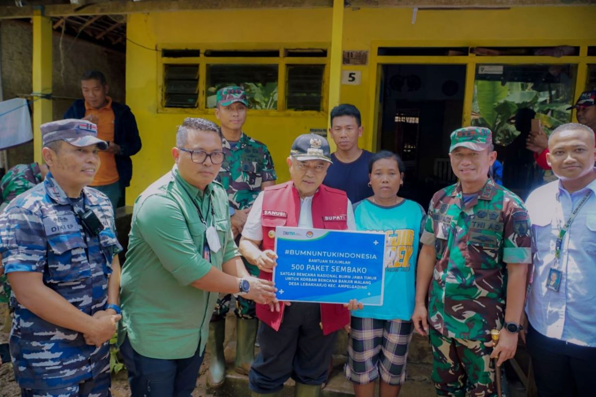 Satgas BUMN Jatim salurkan bantuan untuk korban banjir bandang di Malang
