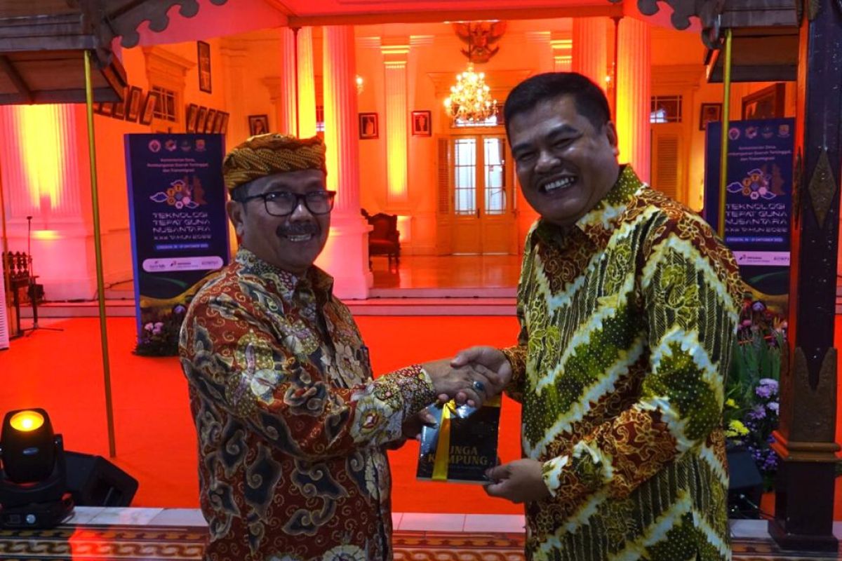 Bupati Musa Ahmad menghadiri acara welcome gala dinner di Cirebon Jabar
