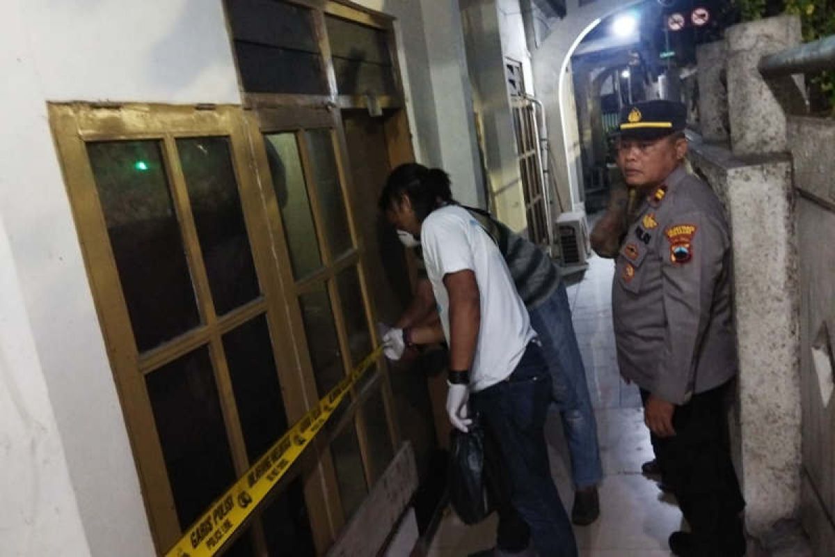 Polisi selidiki penganiayaan yang tewaskan tamu hotel di Semarang