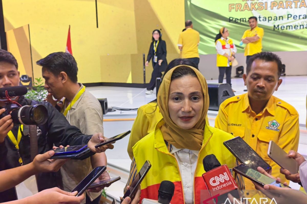 Wanda Hamidah resmi bergabung ke Partai Golkar