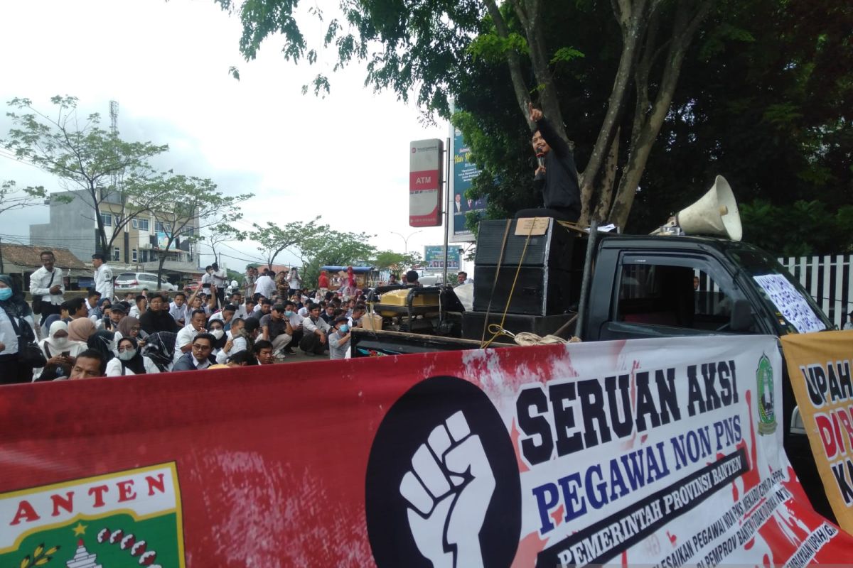 Ratusan honorer gelar aksi solidaritas di KP3B