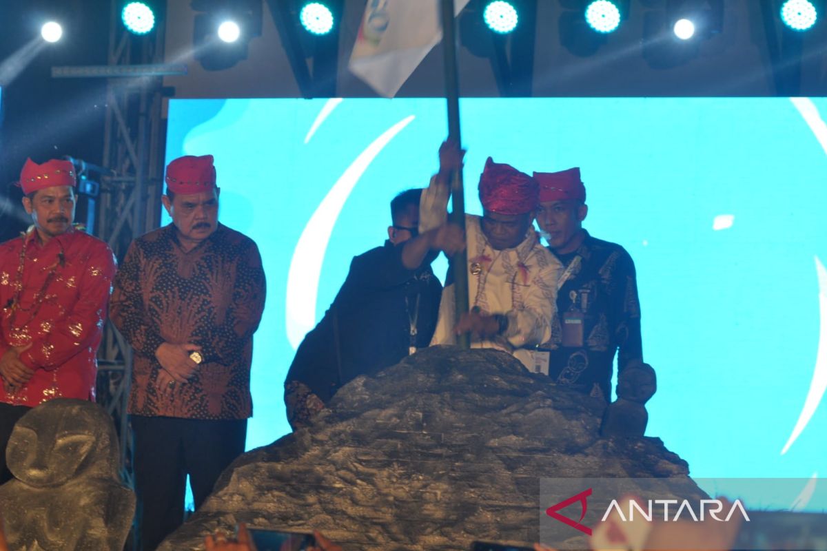 Gubernur Sulteng  sesalkan Menparekraf batal buka Festival Danau Poso