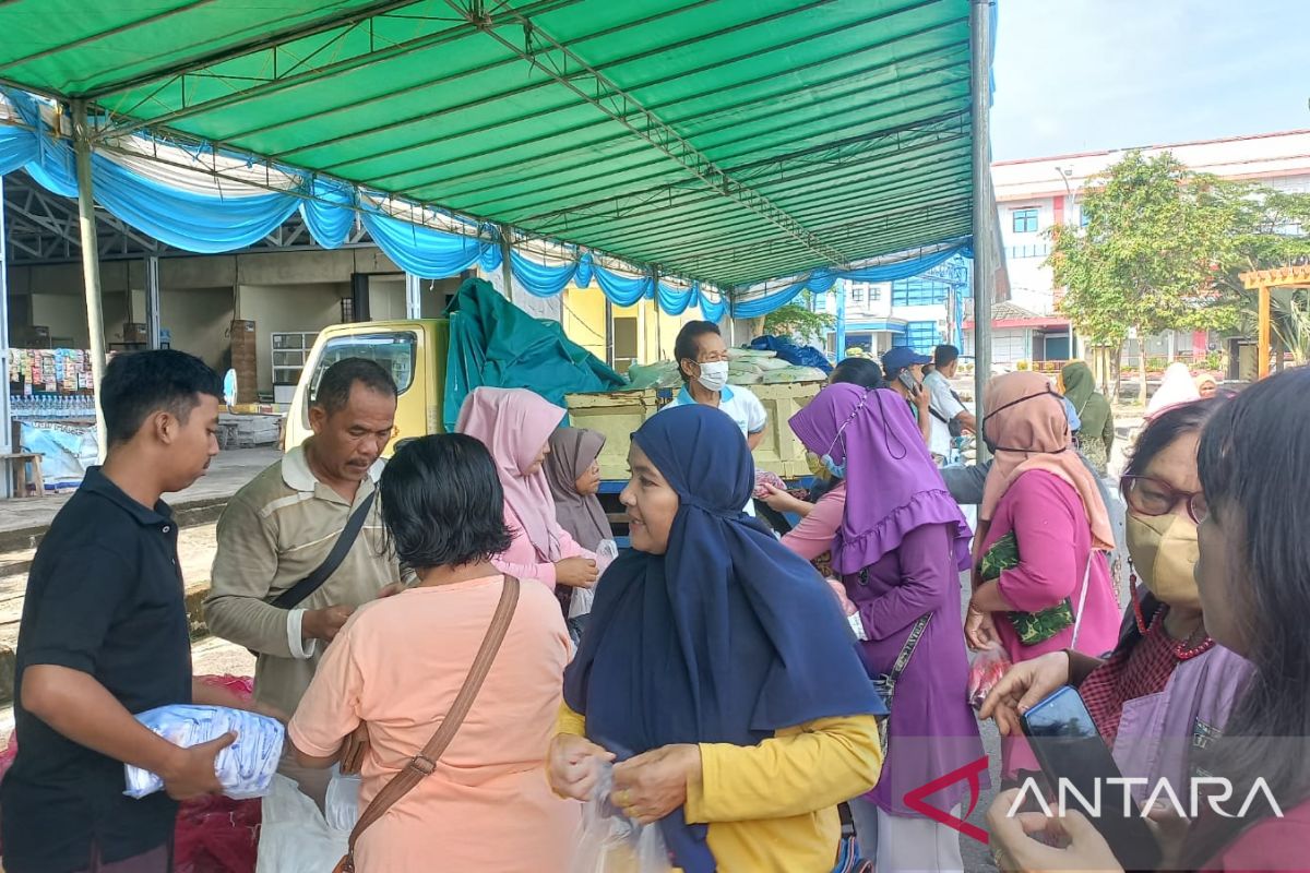 Pemerintah Kabupaten Bangka gelar operasi pasar murah