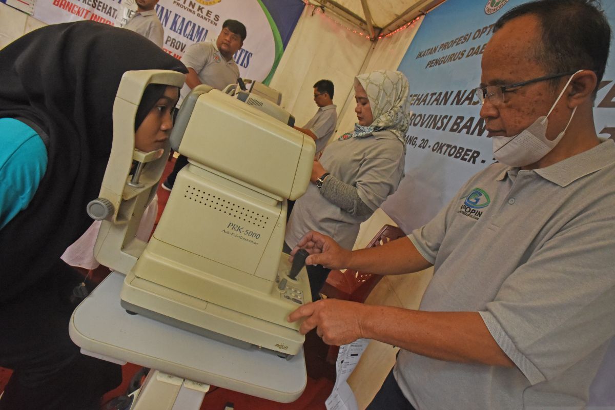 Katarak juga bisa muncul pada usia muda, waspadai pemicunya