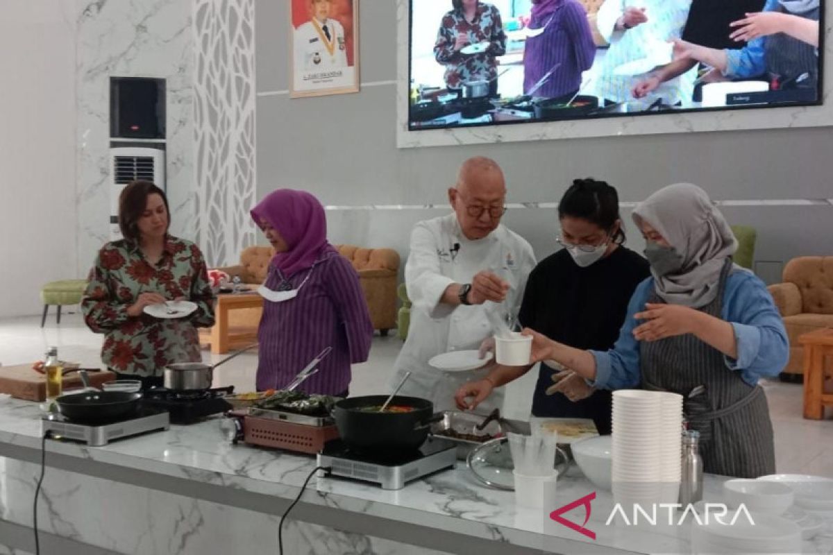Chef William Wongso berbagi resep PKK Kabupaten Tangerang