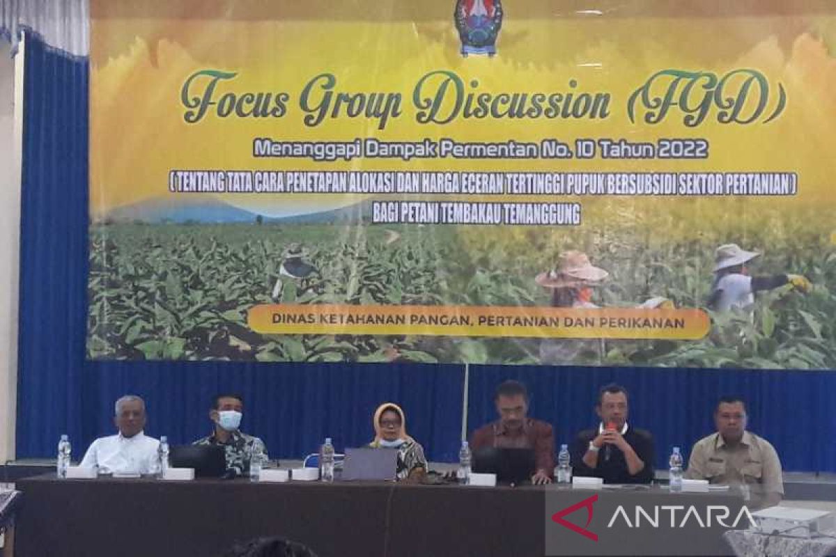 DKP3 Temanggung sosialisasikan Permentan 10/2022 kepada petani tembakau