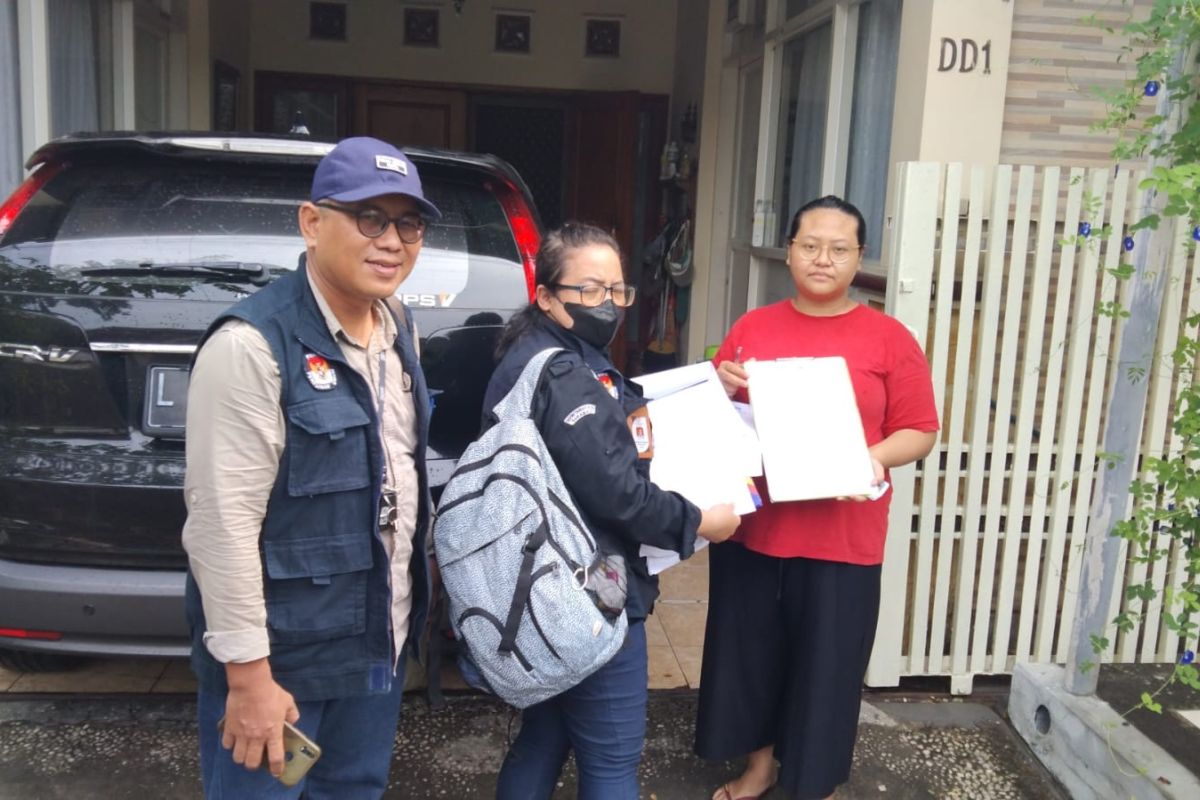 KPU: Banyak warga Surabaya mengaku bukan anggota parpol saat verifikasi faktual