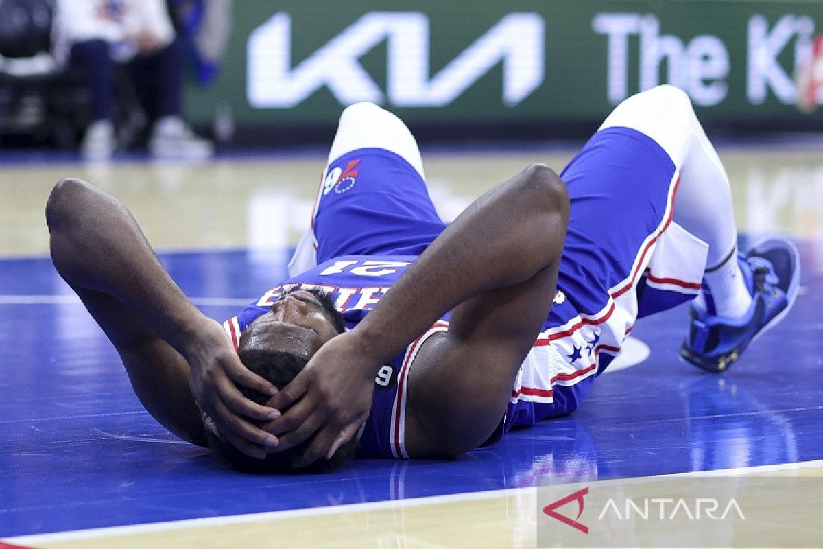 Doc Rivers nilai Joel Embiid masih terdampak cedera jempol