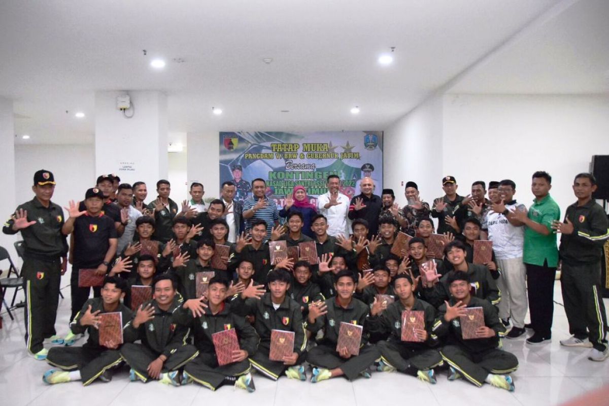 Gubernur Khofifah suntikkan semangat tim Jatim lolos final Piala Kasad 2022