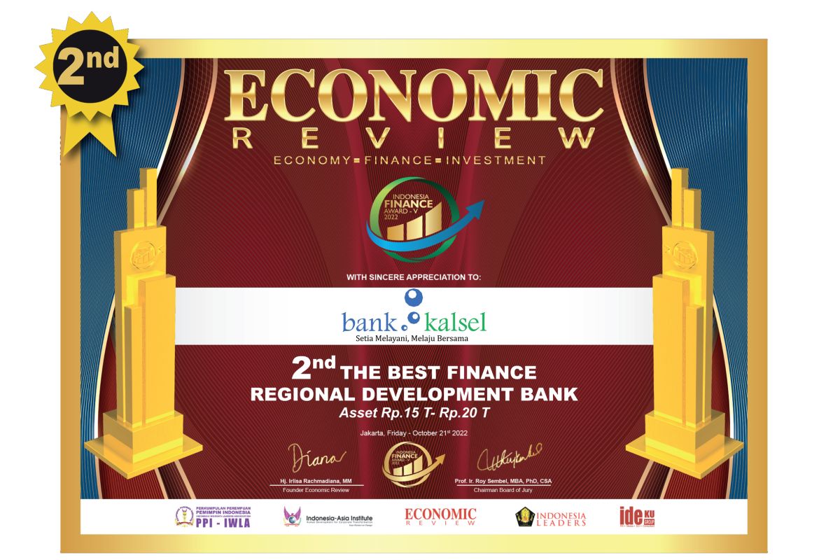 Bank Kalsel Raih Penghargaan Indonesia Finance Award 2022