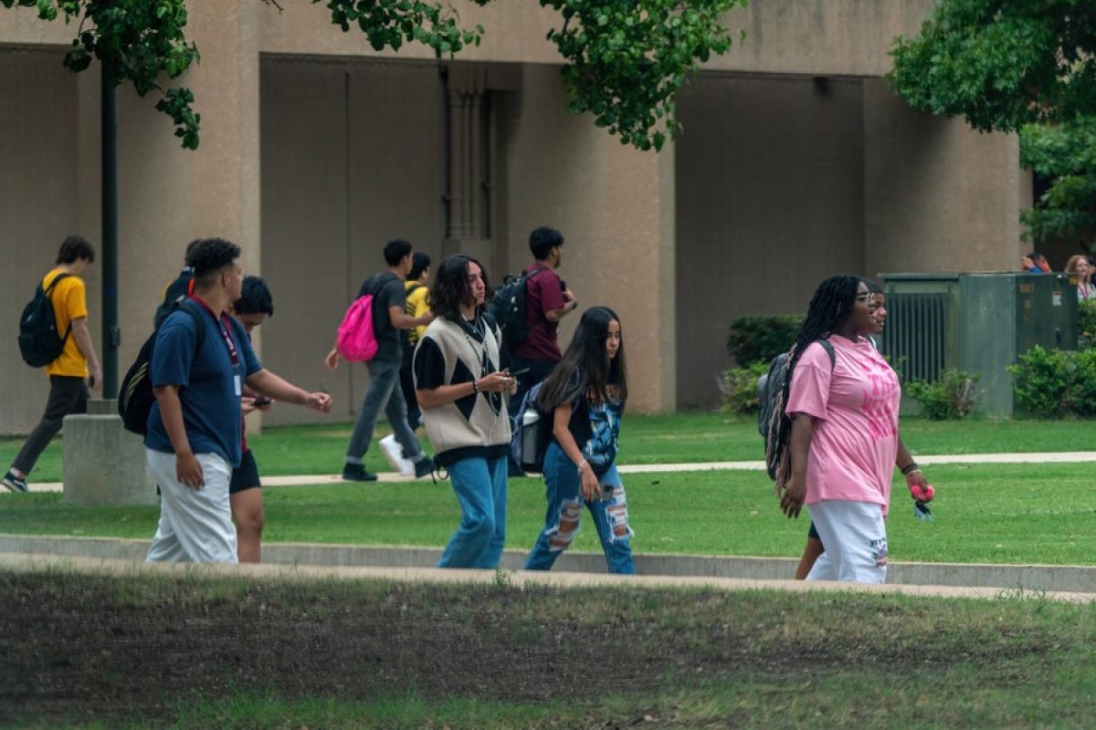 Siswa SMA di AS berikrar akhiri kekerasan senjata api