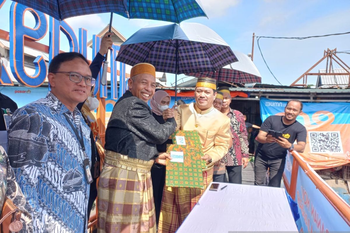 BRI dan Perumda Pasar Makassar kerja sama digitalisasi pembayaran QRIS