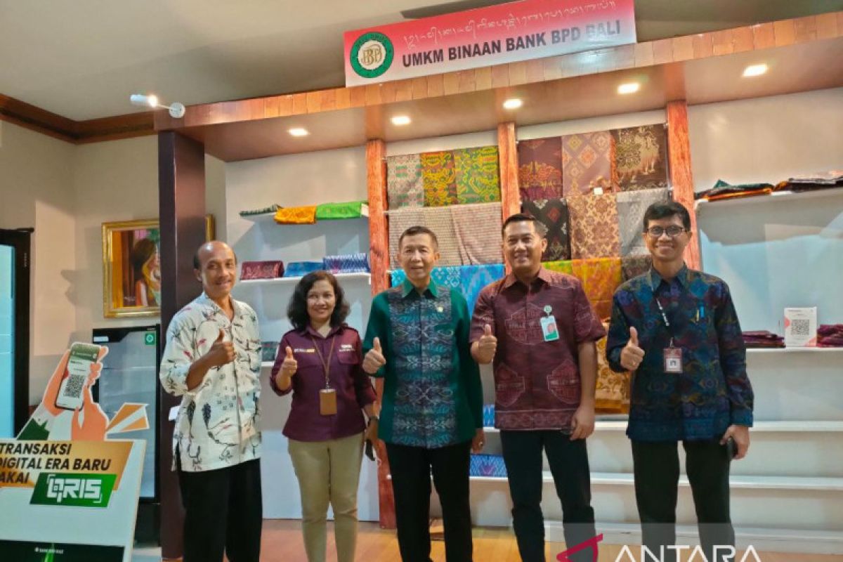 Anggota DPD harapkan BPD Bali terus berkontribusi bagi masyarakat