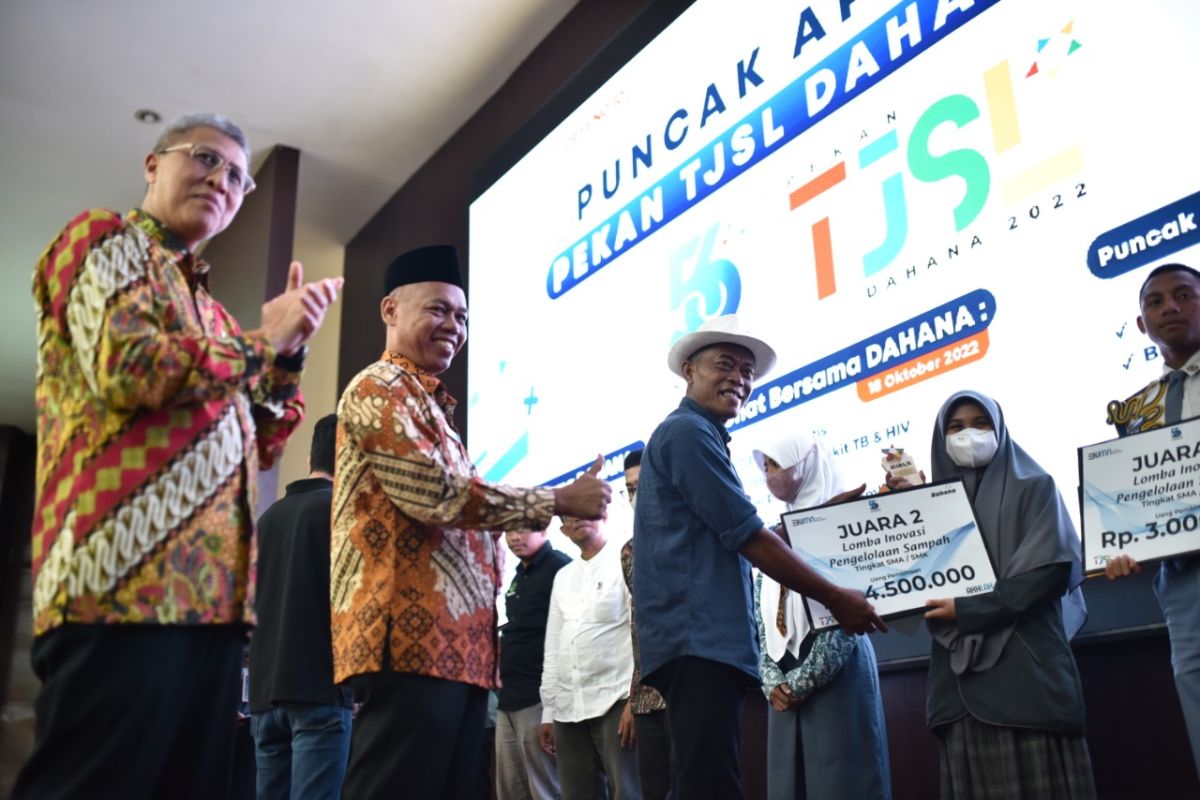 Bupati Subang Apresiasi PEKAN TJSL DAHANA 2022