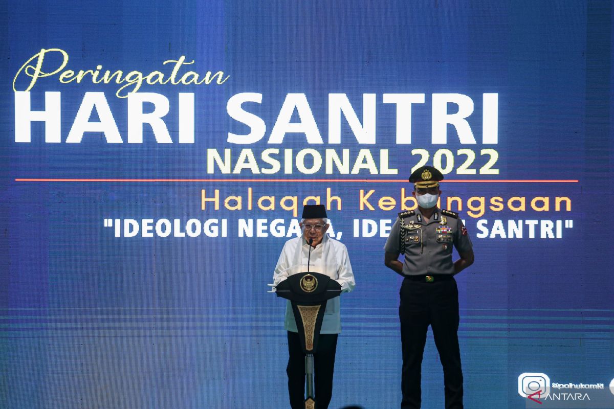 Wapres luncurkan Beasiswa Santri Baznas 2022