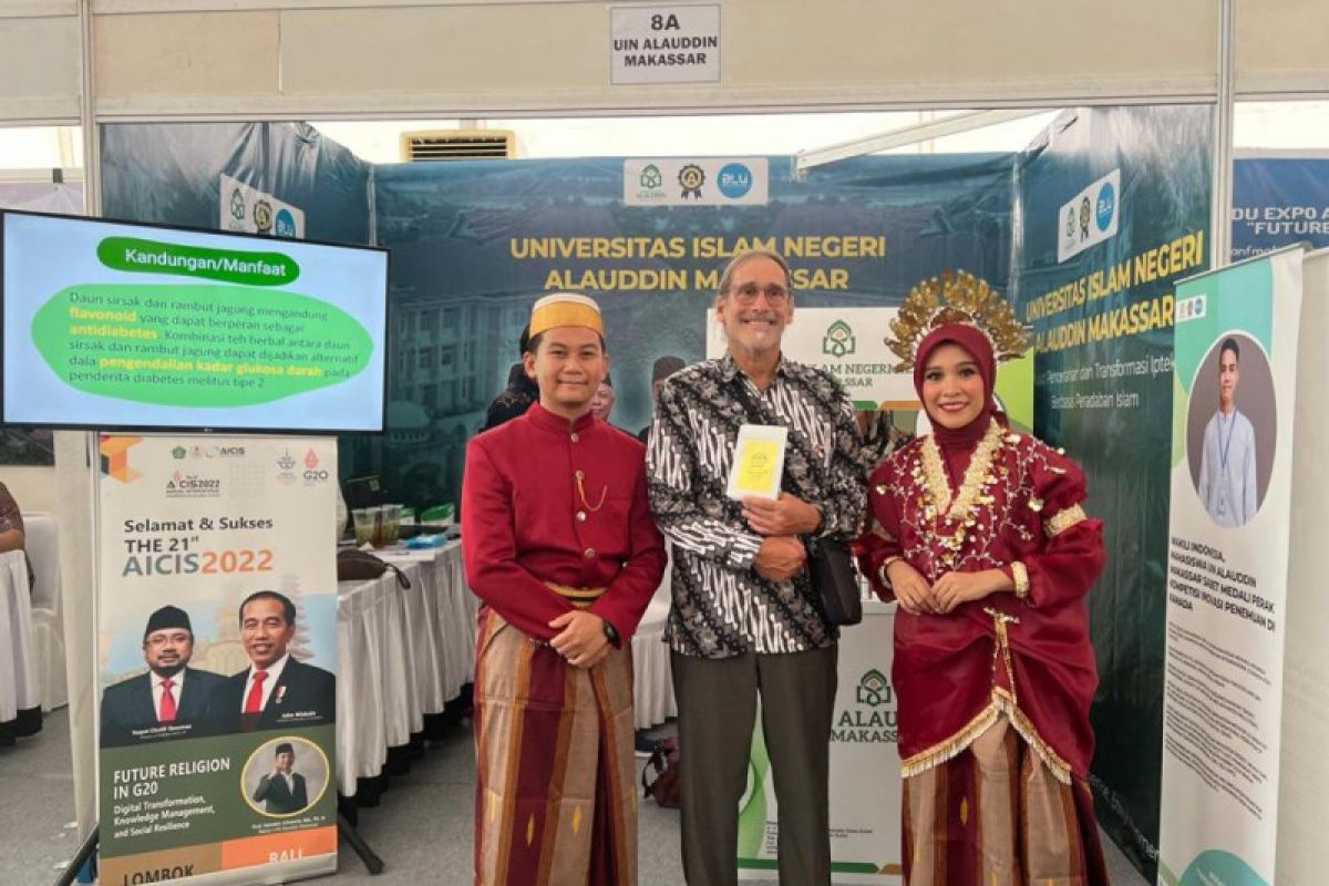 Mahasiswa UIN Alauddin Makassar ramaikan Expo AICIS 2022 di Mataram