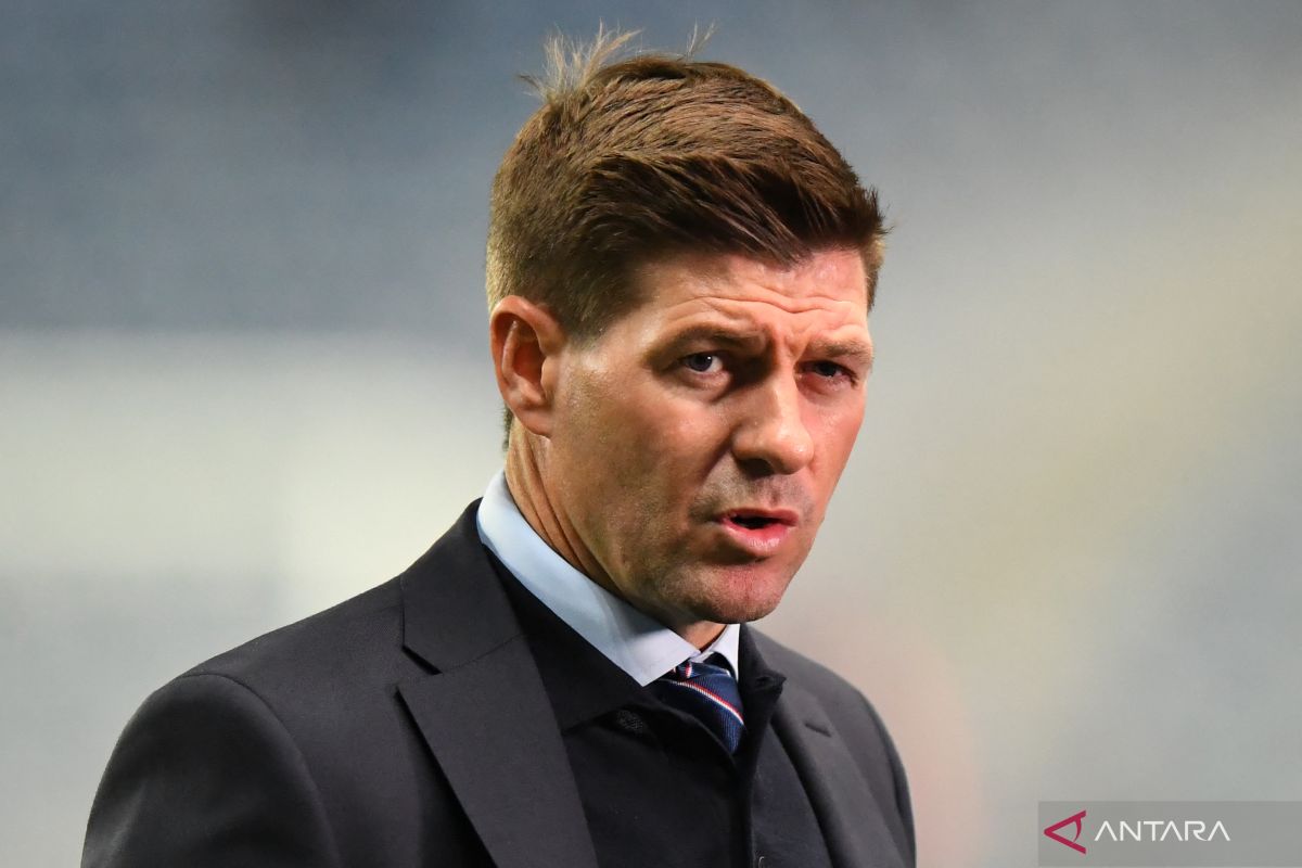 Mantan pemain Liverpool FC Steven Gerrard resmi latih klub Arab Saudi Al Ettifaq