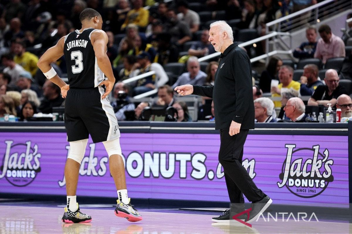 NBA - Gregg Popovich evaluasi pertahanan perorangan San Antonio Spurs  yang masih buruk