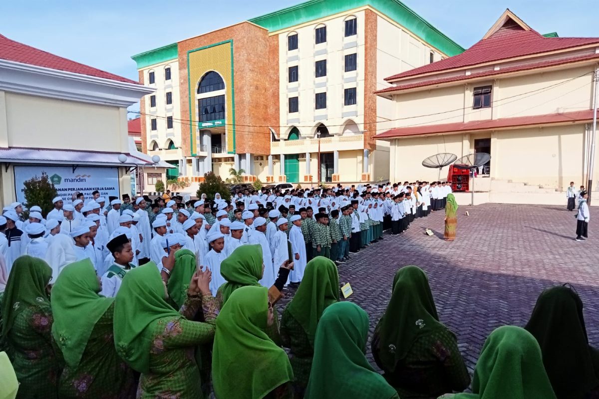 Kemenag harapkan elemen di Malut terpanggil bangun ponpes, begini penjelasannya