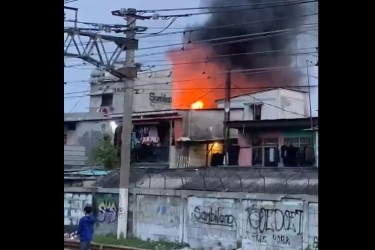 Tiga tewas akibat kebakaran permukiman di Pademangan