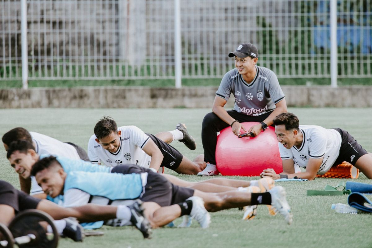 Bali United jaga momentum tetap latihan bersama