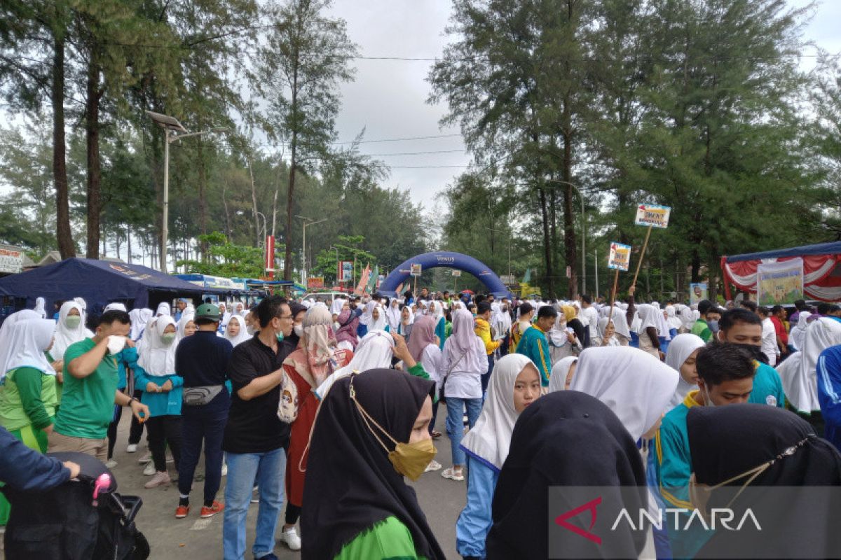 Ribuan warga Bengkulu hadiri Hari Bebas Kendaraan