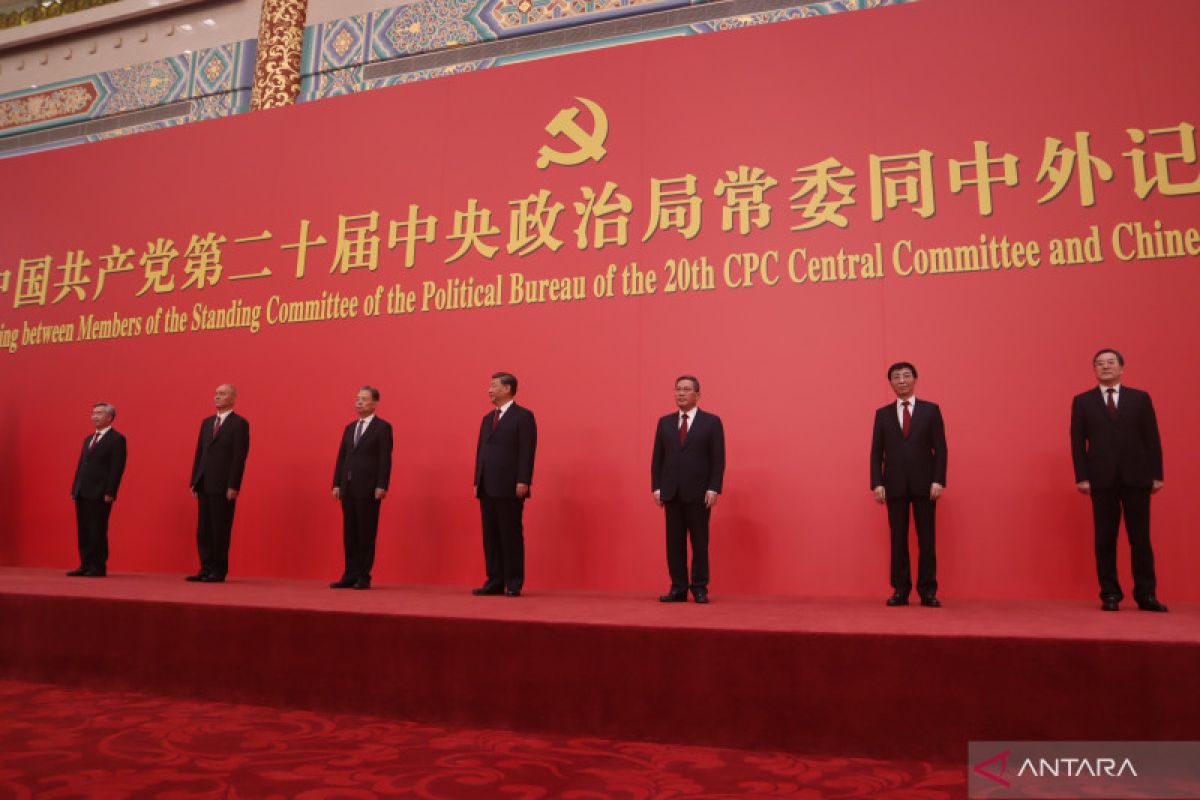 Xi Jinping rombak separuh lebih Komite
