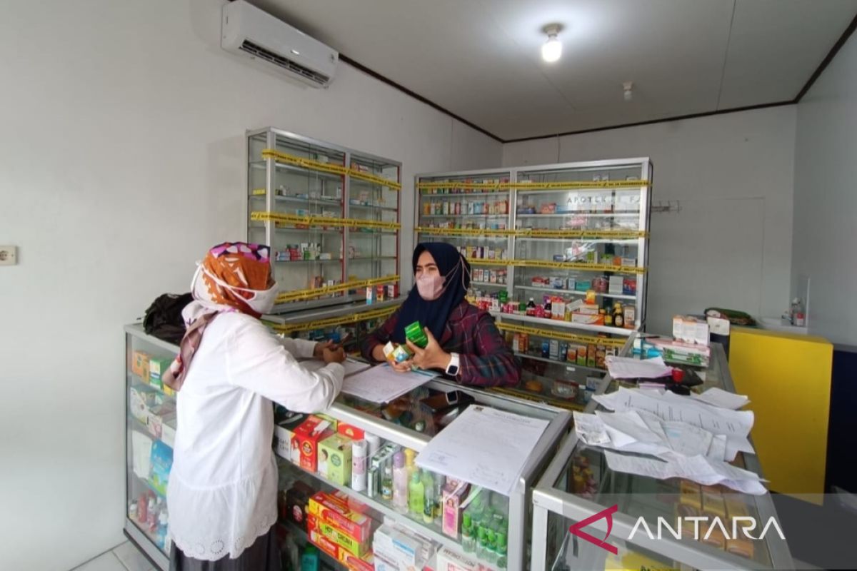 Loka POM Kabupaten Tangerang tarik produk obat sirop dari apotek
