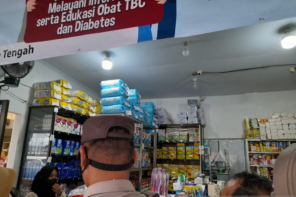 Tim gabungan minta apotek di Bangka Tengah tidak pajang obat sirop