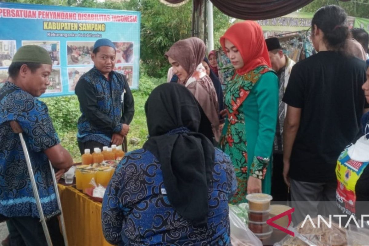 Pemkab bina usaha penyandang disabilitas di Sampang