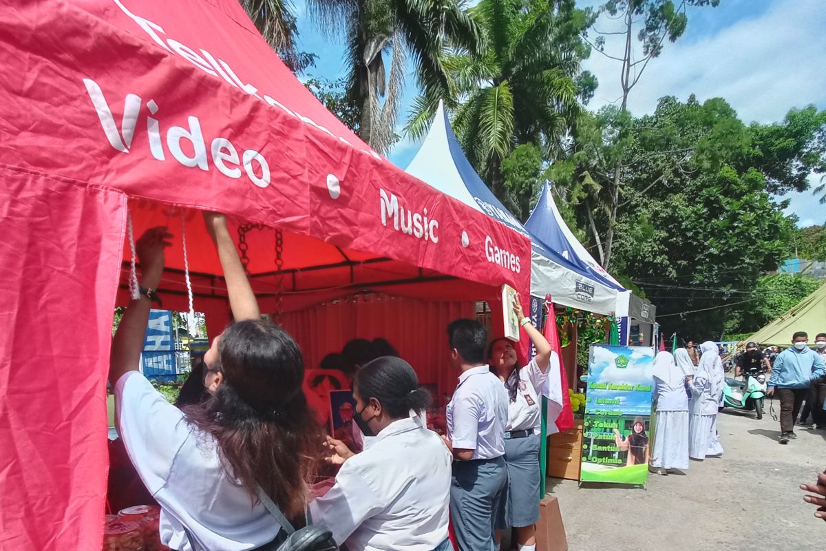 Ratusan siswa di Sorong ramaikan Festival Pelajar Nusantara RRI