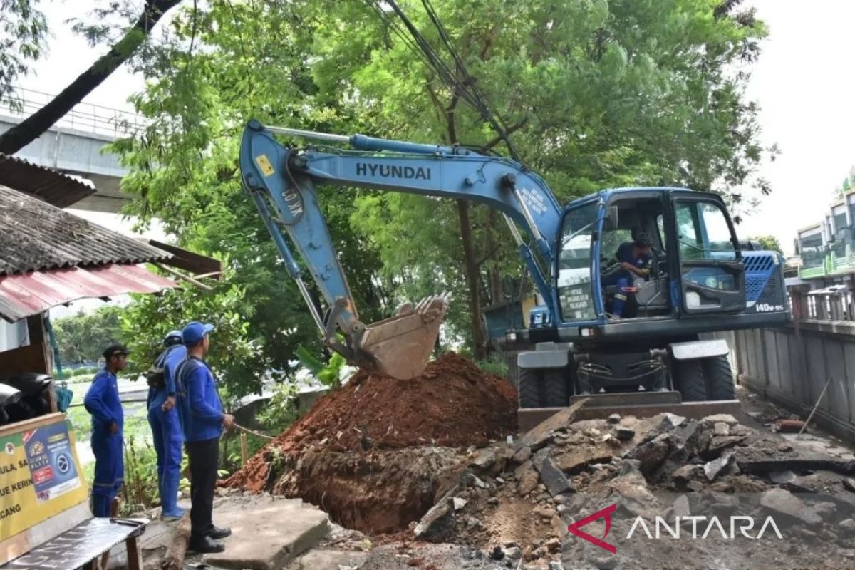 Jakarta Timur bangun saluran air di Cipinang Melayu