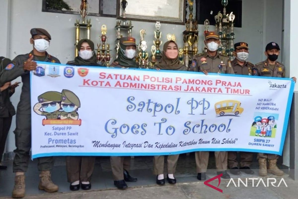 Satpol PP Jakarta Timur kunjung sekolah untuk edukasi hentikan tawuran
