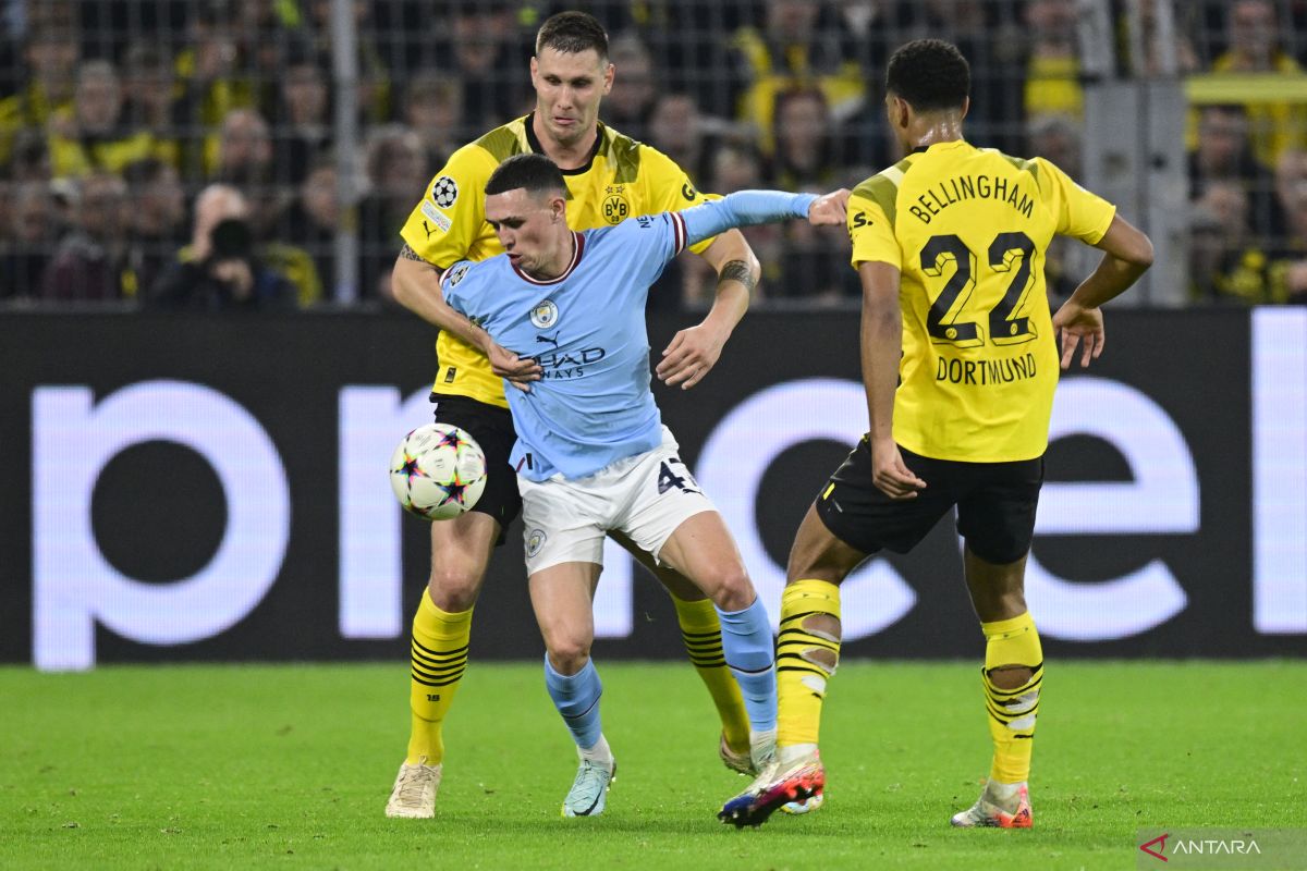 Tahan imbang Man City, Dortmund pastikan tiket babak 16 besar