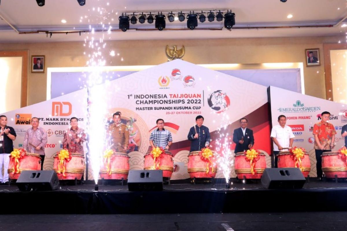 1st Indonesia Taijiquan Championships 2022 dimulai, atraksi Taiji Master Supandi memukau penonton