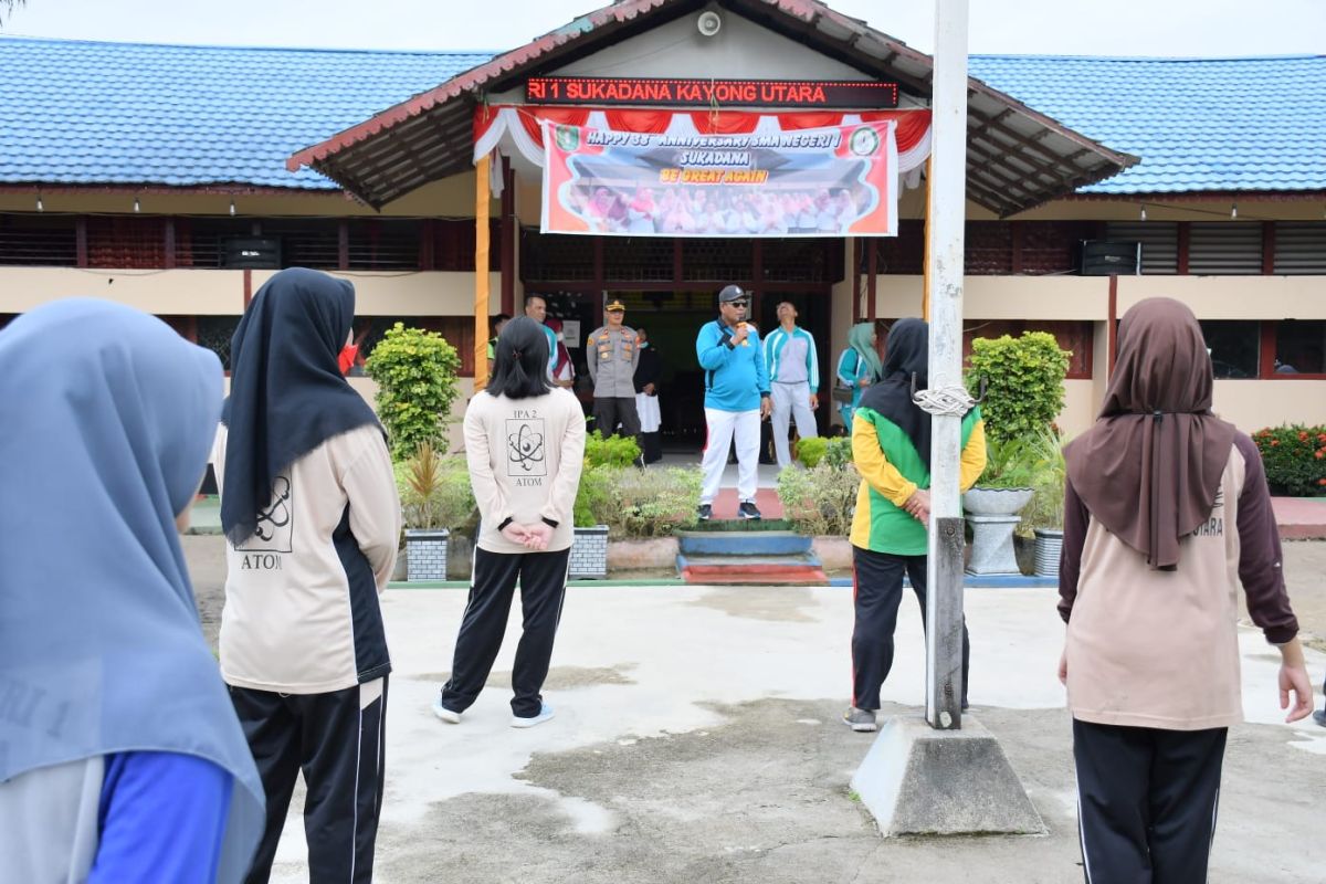 Sekolah seharusnya rutin melaksanakan  senam pagi