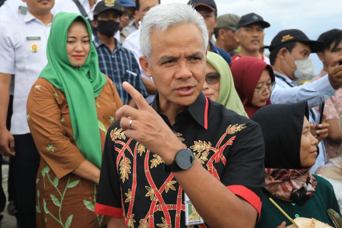 Ganjar Pranowo sebut tidak ada PHK massal di Jateng