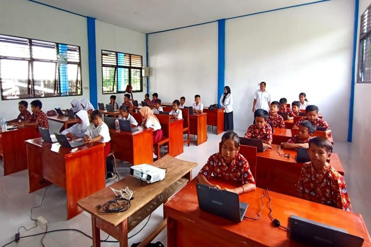 49 murid SD ikuti ANBK di SMPN 11 Pendreh