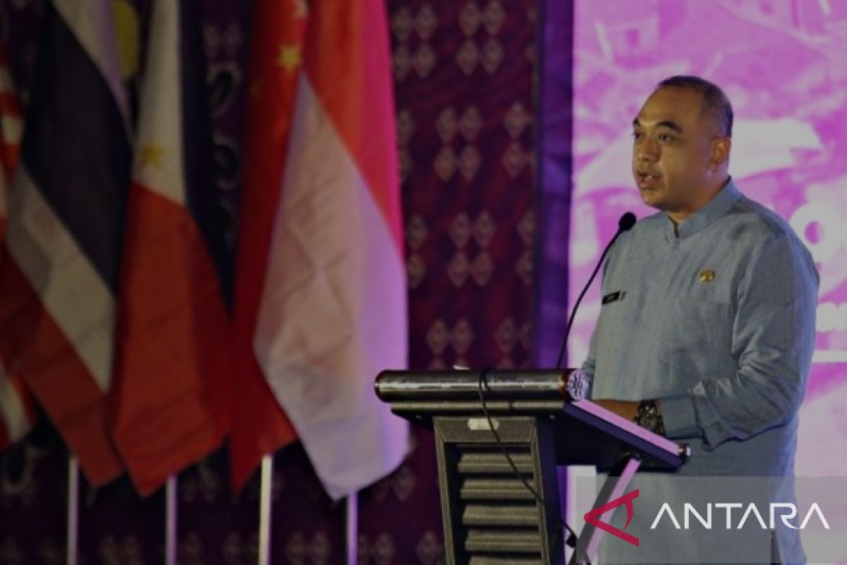 Bupati Tangerang Ahmed Zaki buka PNLG Forum 2022