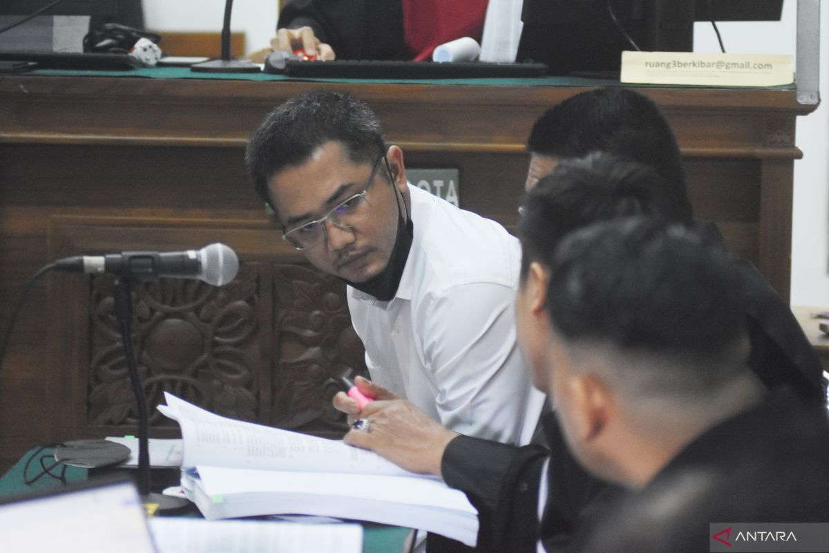 Irfan Widyanto dituntut hukuman penjarasatu tahun