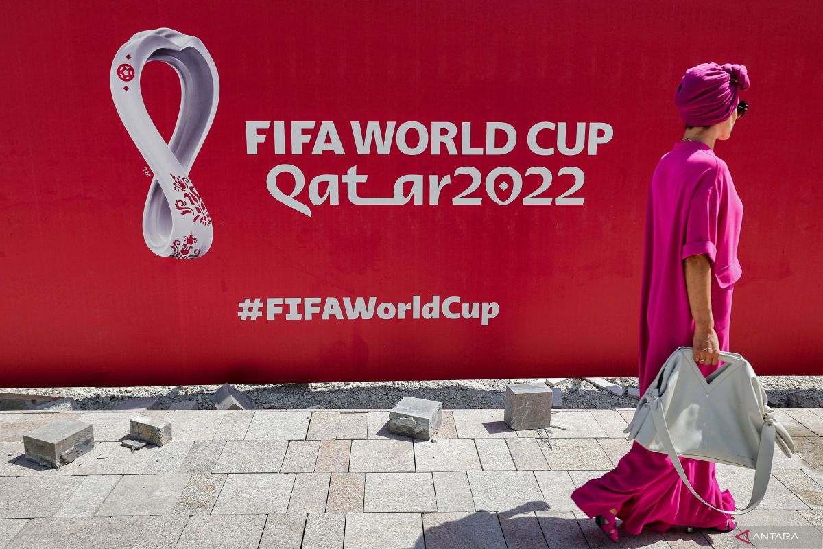 Qatar bebaskan penonton Piala Dunia 2022 tanpa tes COVID-19