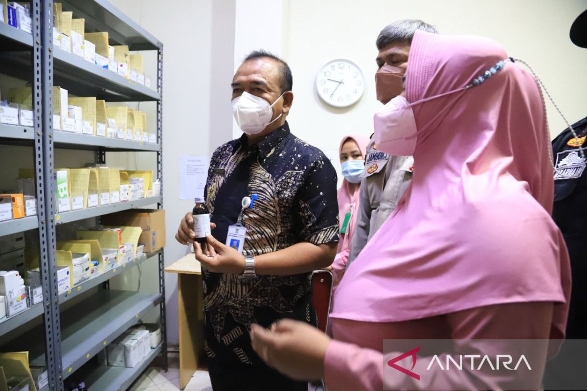 Kecamatan Ciledug sidak apotek terkait penjualan obat sirop