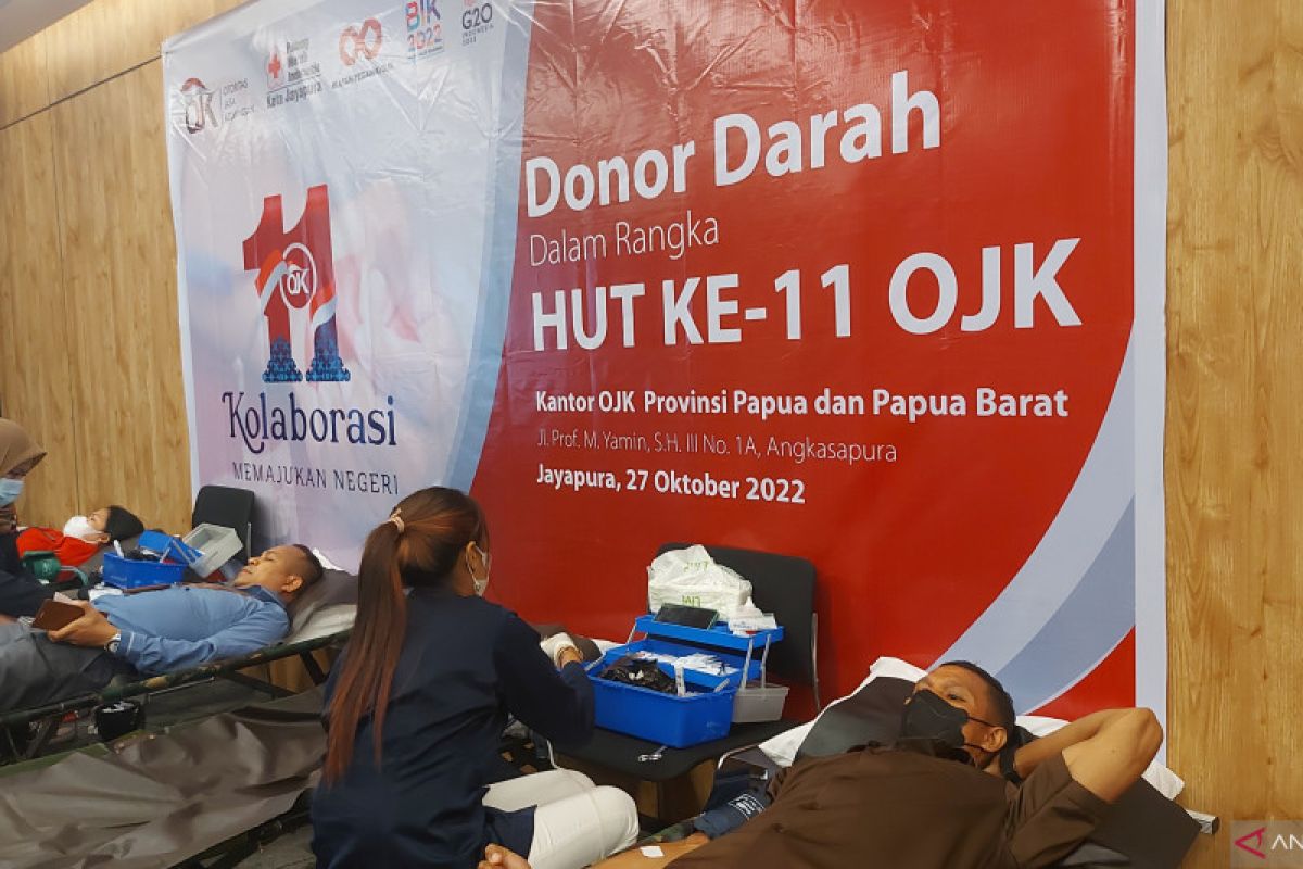 OJK Papua targetkan 100 kantong dari aksi donor darah