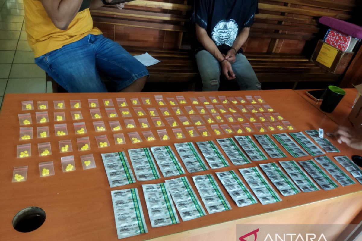 Edarkan obat keras ilegal di Sukabumi, Polisi tangkap pemuda asal Aceh