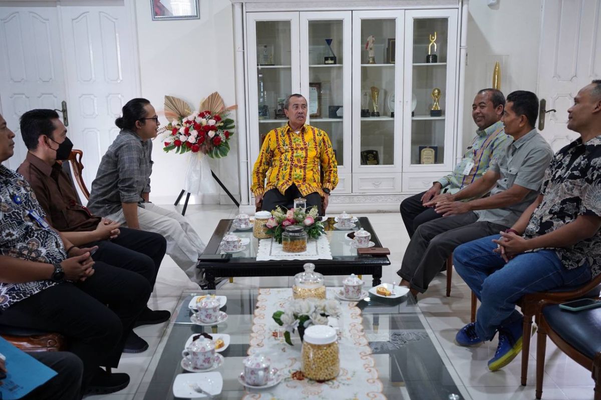 AJI Pekanbaru tawarkan ide kreatif ke Gubernur Syamsuar