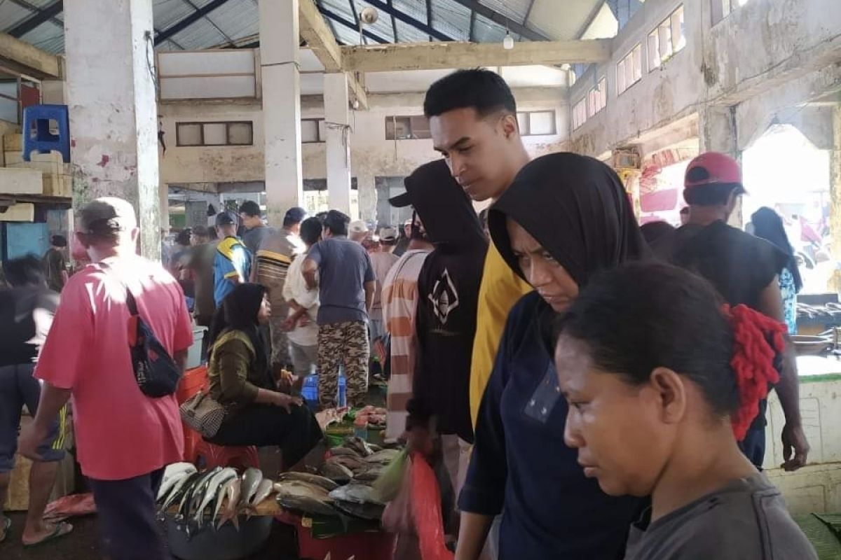 DKP Ambon tata kawasan pelelangan ikan di Pasar Arumbae