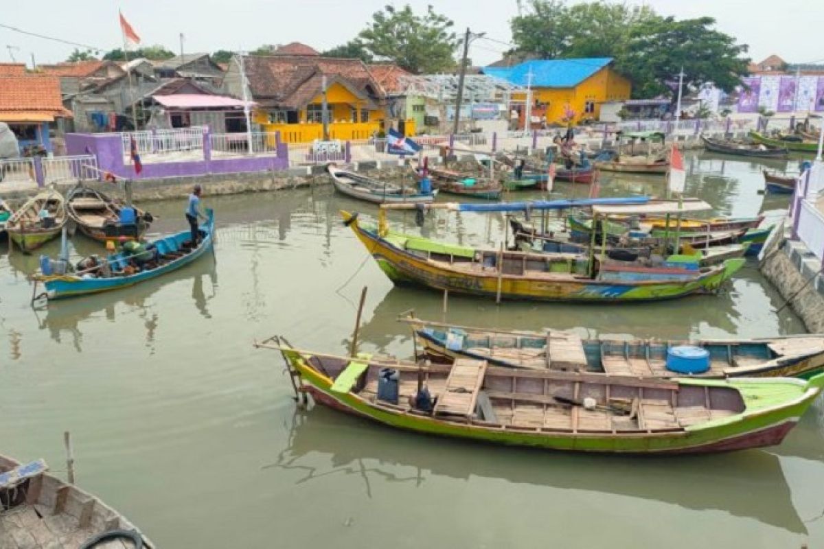 Tangerang district head shares insights on coastal area management