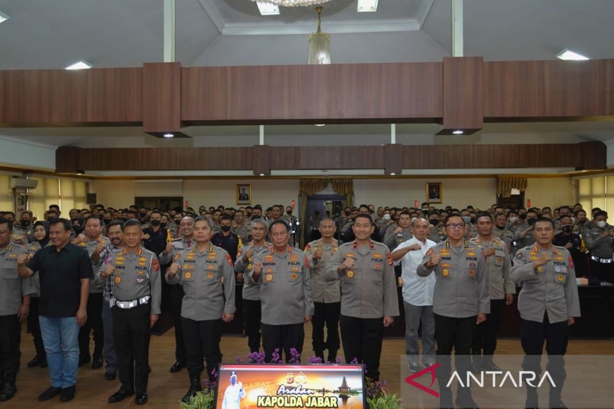 Polda Jabar Kirim 353 Personel Bantu Amankan Ktt G20 Di Bali Antara News