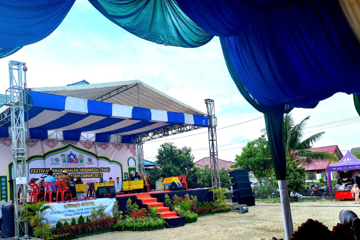 Seribuan santri di Banda Aceh andi bagian Festival Anak Shaleh 2022